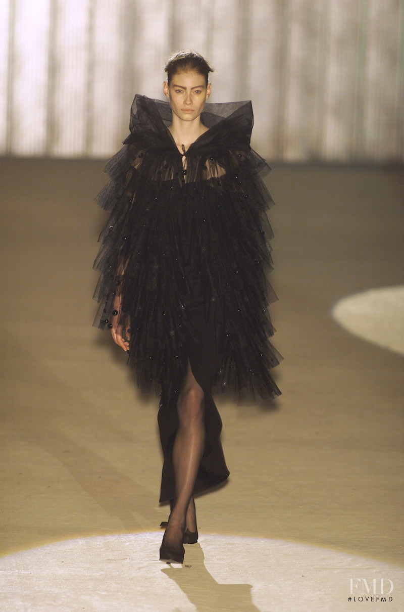 Romeo Gigli fashion show for Autumn/Winter 2001