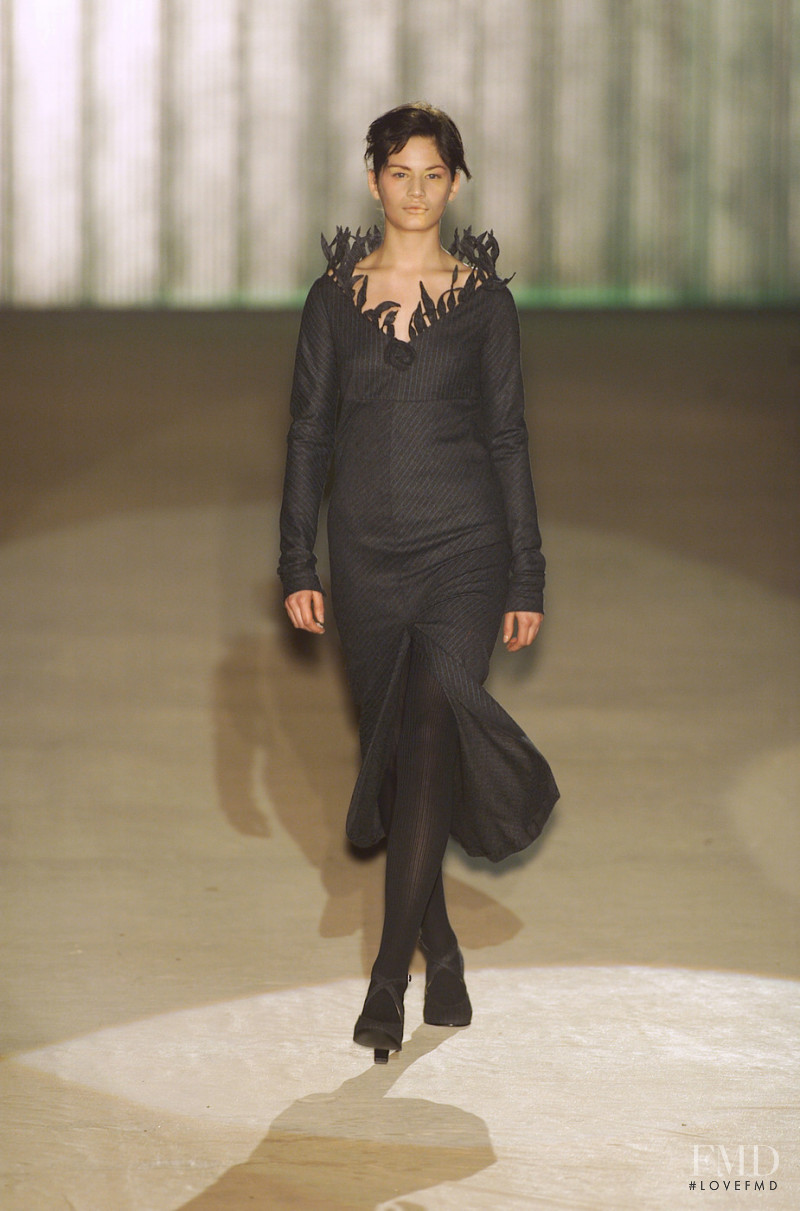 Romeo Gigli fashion show for Autumn/Winter 2001