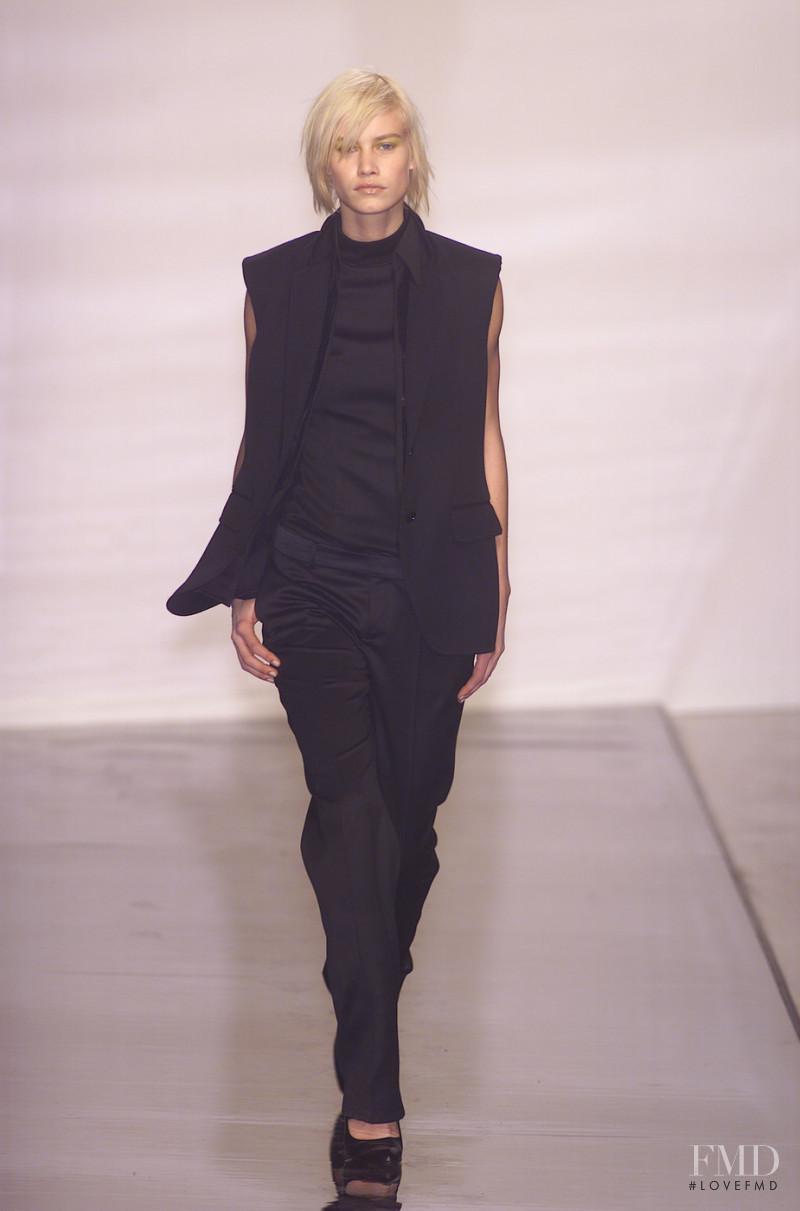 Ter Et Bantine fashion show for Autumn/Winter 2001