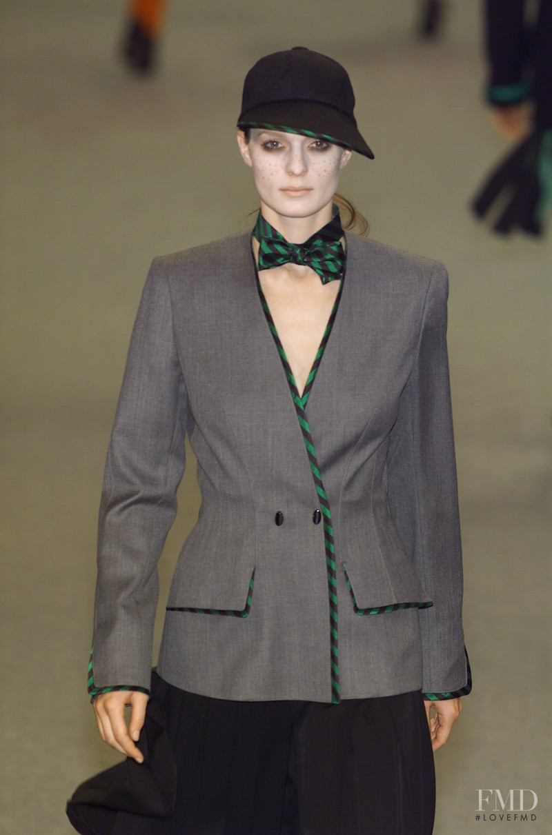 Mugler fashion show for Autumn/Winter 2001