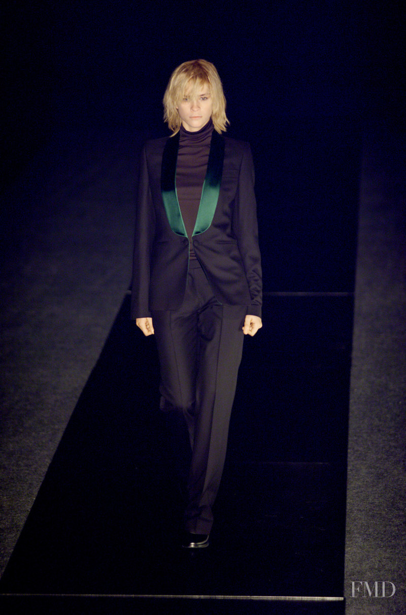 Veronique Branquinho fashion show for Autumn/Winter 2001