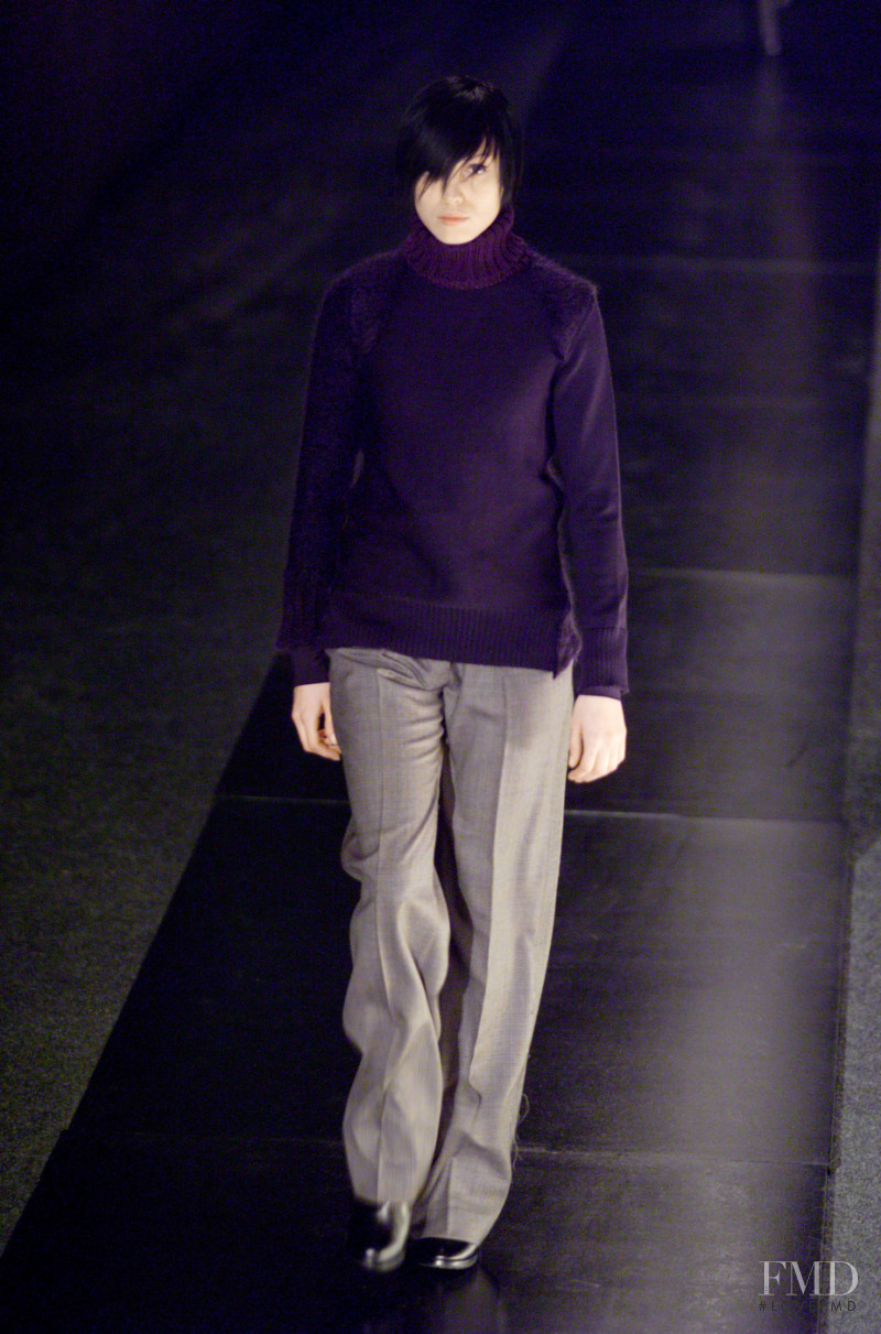 Veronique Branquinho fashion show for Autumn/Winter 2001
