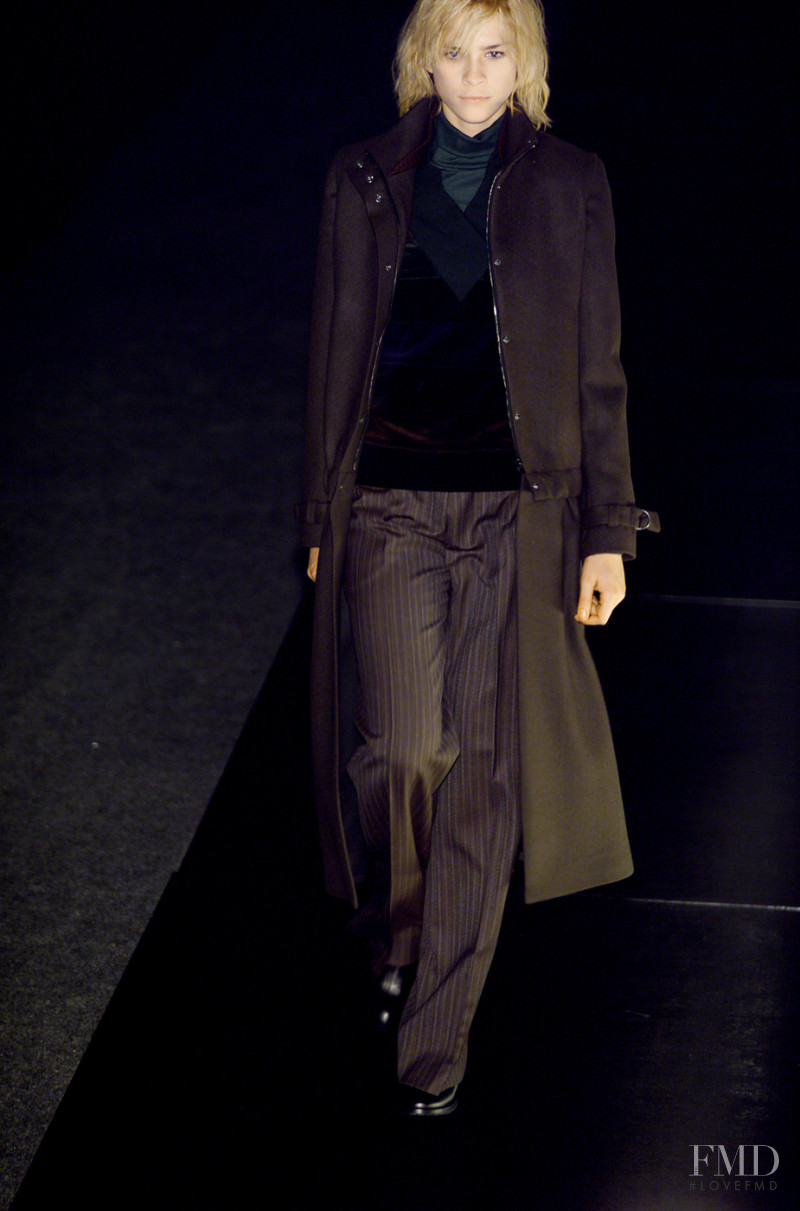 Veronique Branquinho fashion show for Autumn/Winter 2001