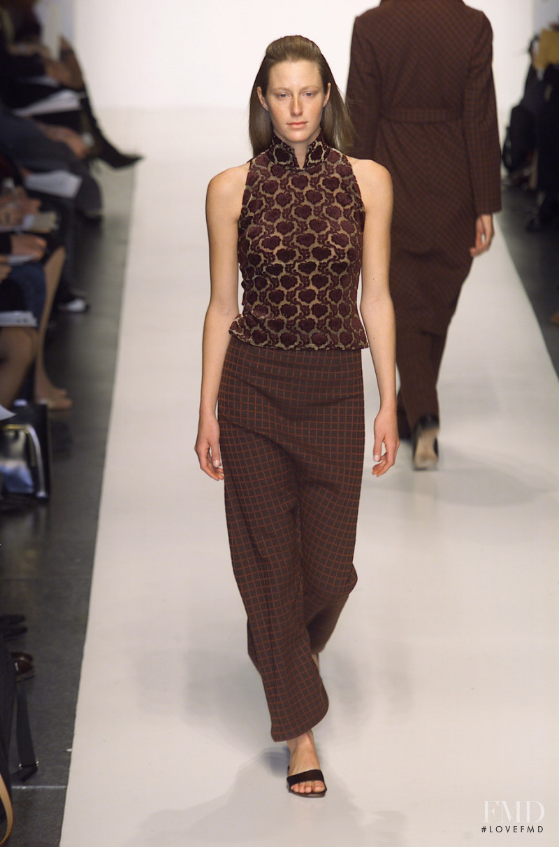 Yeohlee fashion show for Autumn/Winter 2001