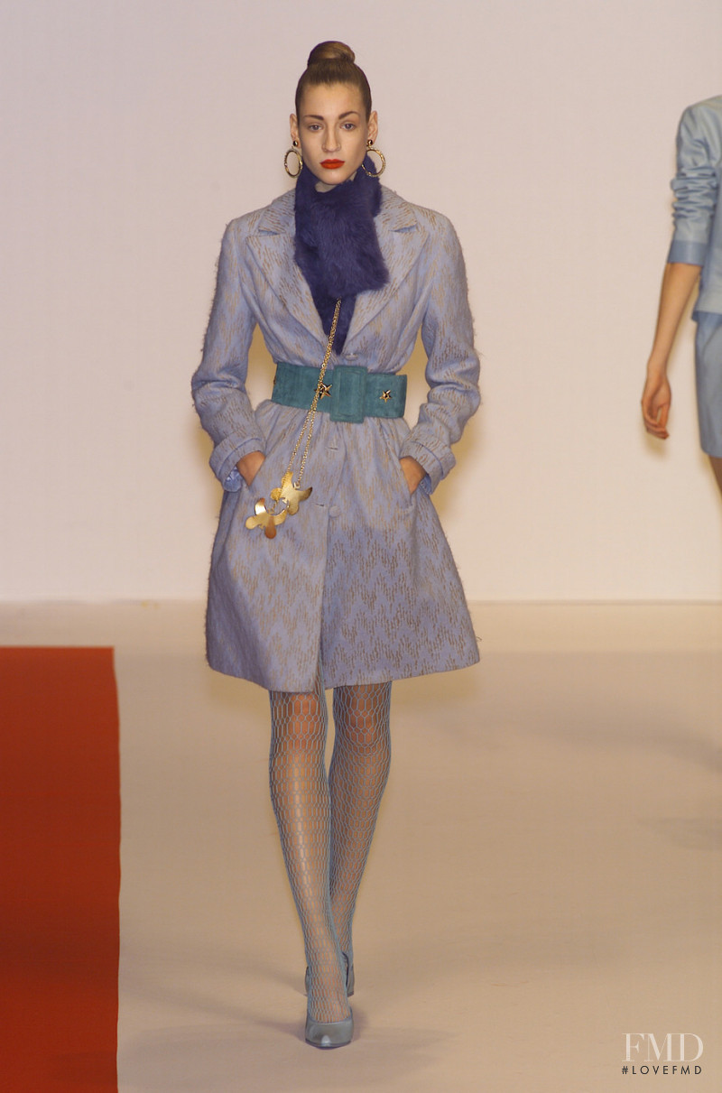 You Young Coveri fashion show for Autumn/Winter 2001