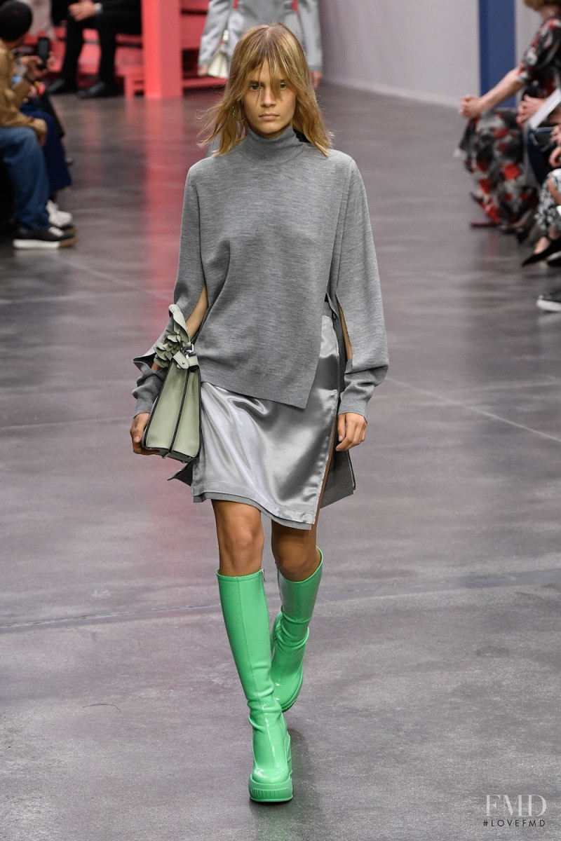 Daria Koshkina featured in  the Fendi fashion show for Spring/Summer 2023