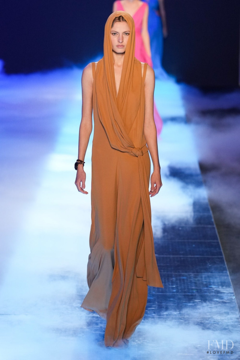 Felice Noordhoff featured in  the Alberta Ferretti fashion show for Spring/Summer 2023