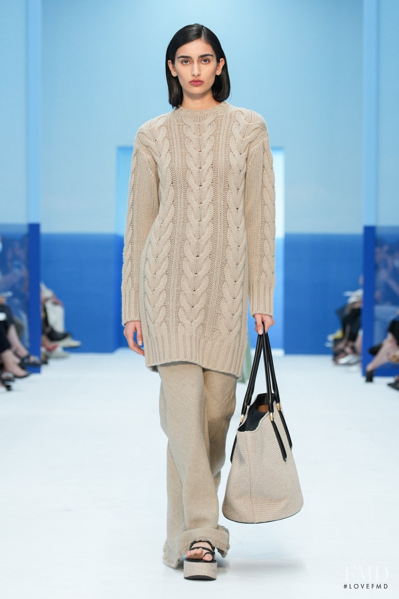 Vanessa Tyagi featured in  the Max Mara fashion show for Spring/Summer 2023