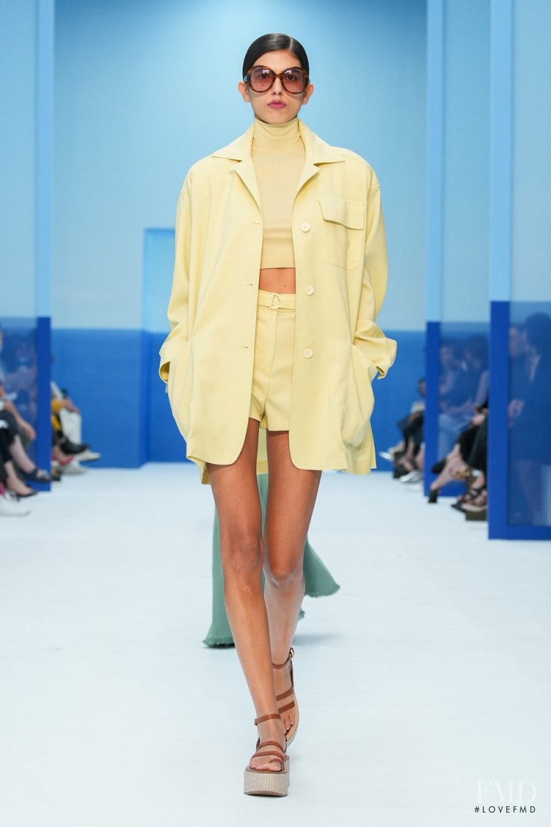 Sun Mizrahi featured in  the Max Mara fashion show for Spring/Summer 2023