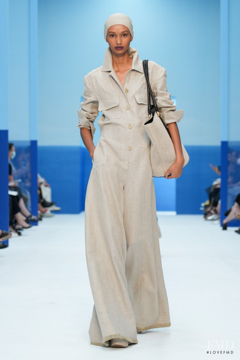 Ugbad Abdi featured in  the Max Mara fashion show for Spring/Summer 2023
