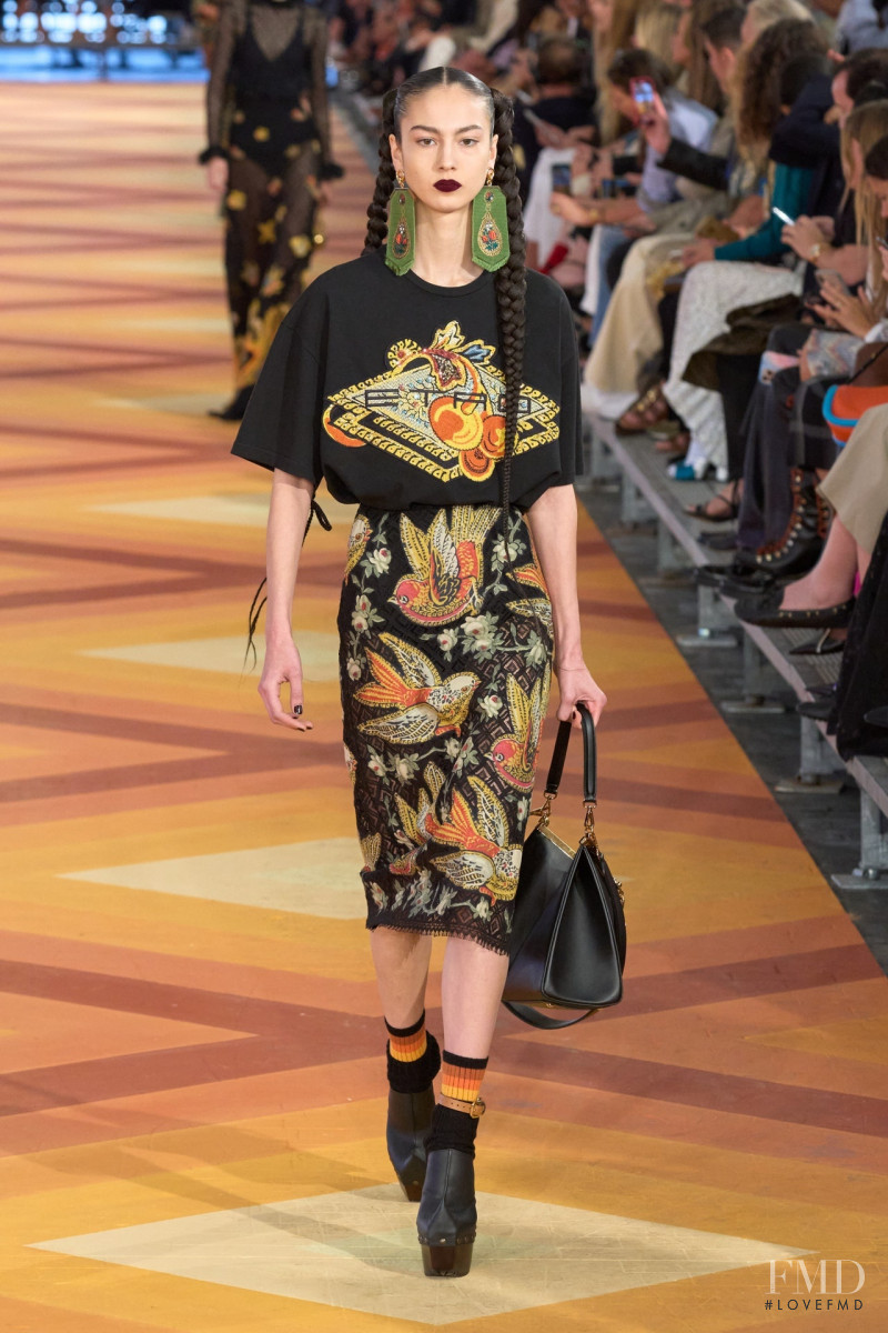 Victoria Albornoz featured in  the Etro fashion show for Spring/Summer 2023