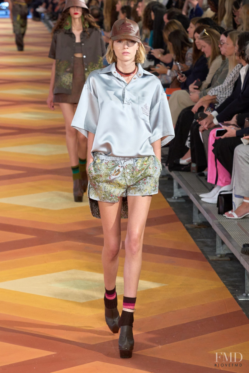 Ella Rattigan featured in  the Etro fashion show for Spring/Summer 2023