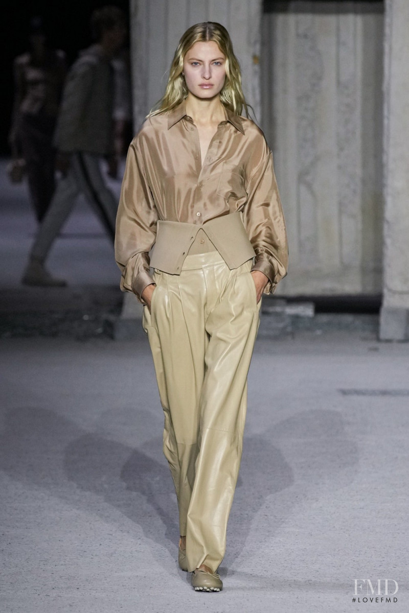 Felice Noordhoff featured in  the Tod\'s fashion show for Spring/Summer 2023