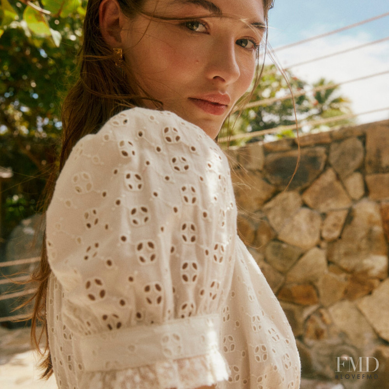 Grace Elizabeth featured in  the J.Crew advertisement for Summer 2022