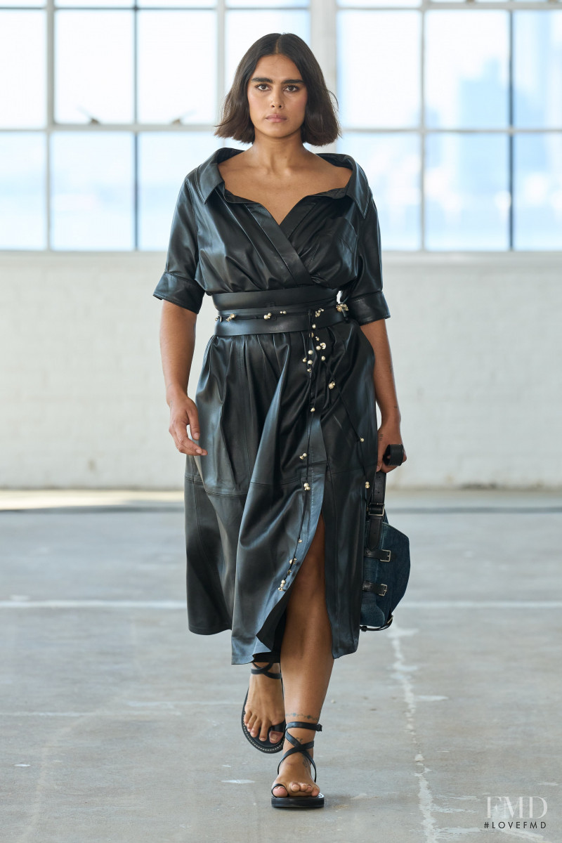 Jill Kortleve featured in  the Altuzarra fashion show for Spring/Summer 2023