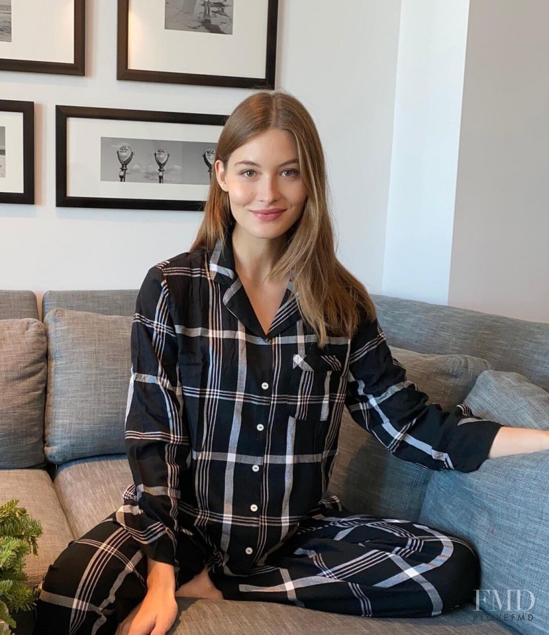 Grace Elizabeth featured in  the Victoria\'s Secret catalogue for Winter 2020