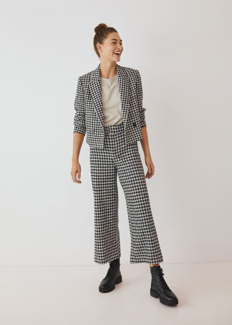 Grace Elizabeth featured in  the Mango catalogue for Pre-Fall 2020