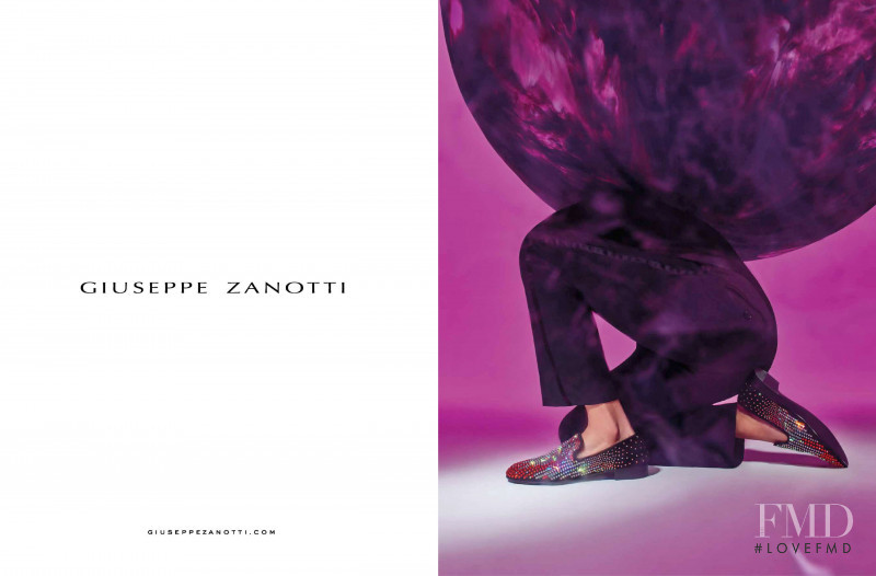 Giuseppe Zanotti advertisement for Spring/Summer 2022