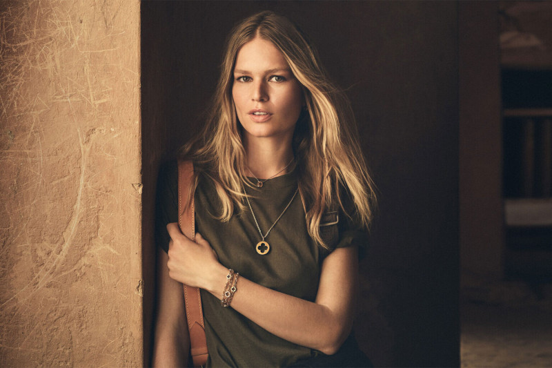Anna Ewers featured in  the Louis Vuitton Joaillerie advertisement for Autumn/Winter 2022
