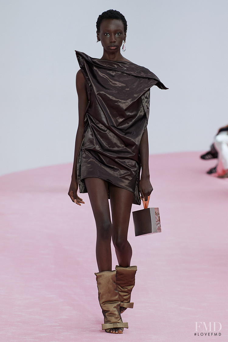 Acne Studios fashion show for Spring/Summer 2023