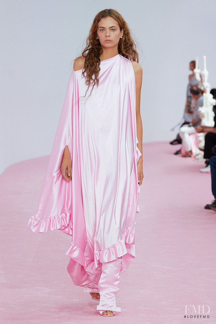 Acne Studios fashion show for Spring/Summer 2023