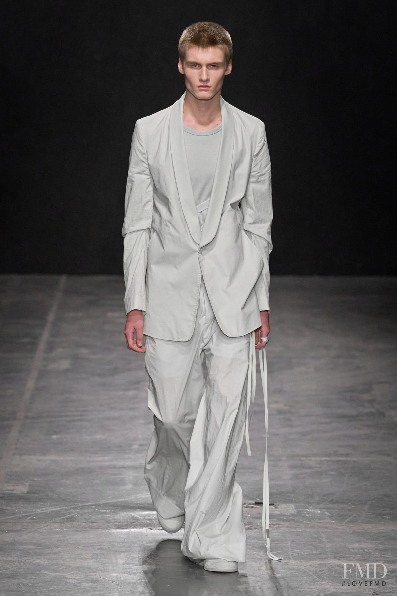 Ann Demeulemeester fashion show for Spring/Summer 2023