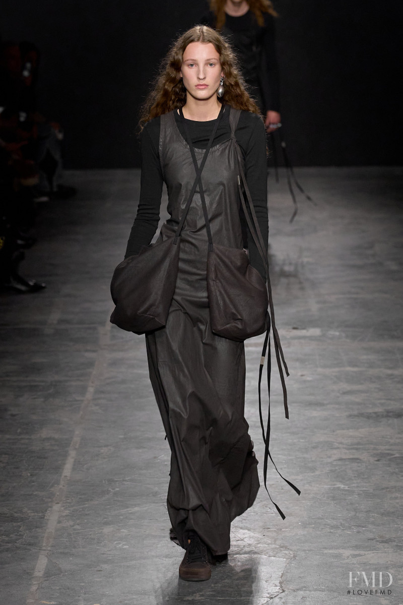 Ann Demeulemeester fashion show for Spring/Summer 2023