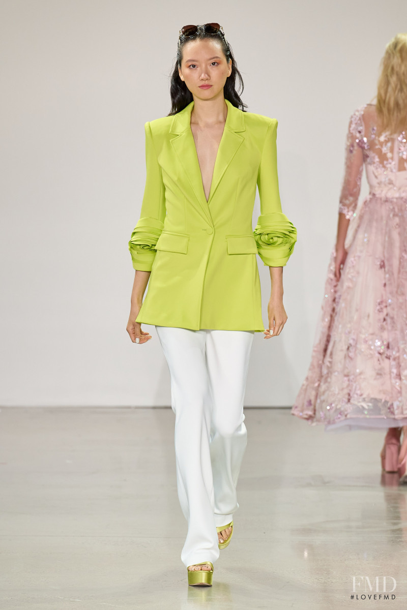 Badgley Mischka fashion show for Spring/Summer 2023