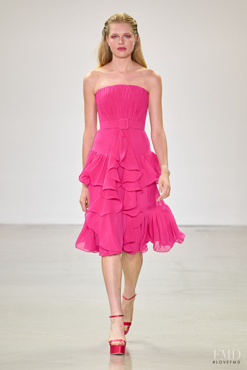 Badgley Mischka fashion show for Spring/Summer 2023