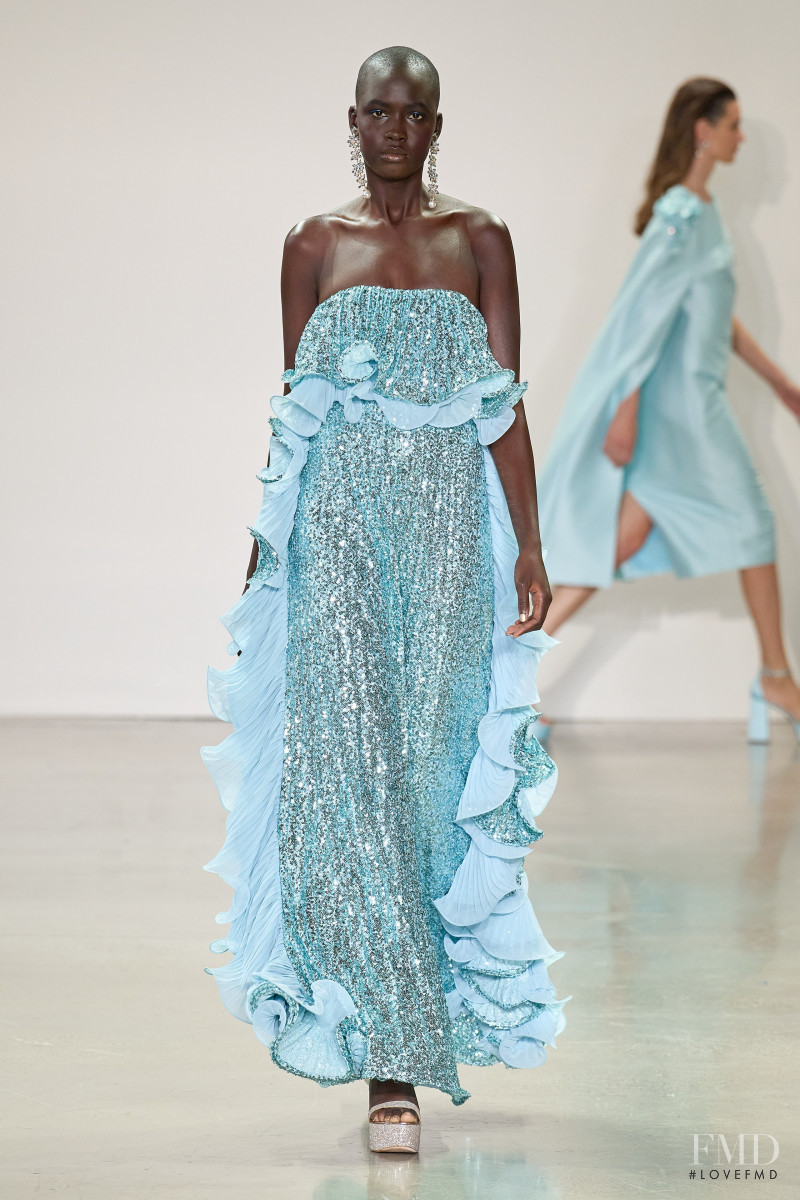 Badgley Mischka fashion show for Spring/Summer 2023