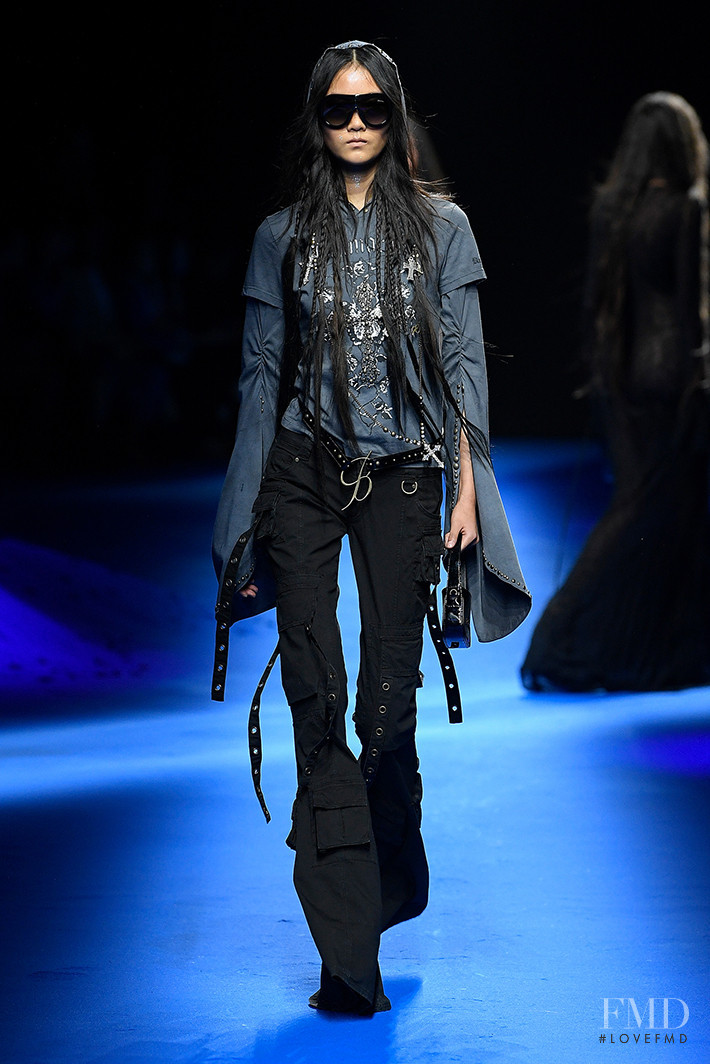 Canlan Wang featured in  the Blumarine fashion show for Spring/Summer 2023