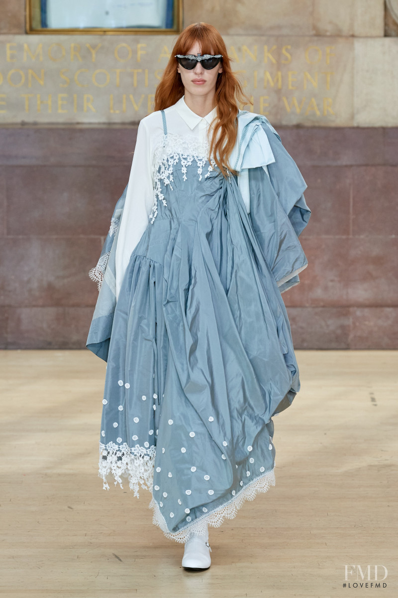 Bora Aksu fashion show for Spring/Summer 2023