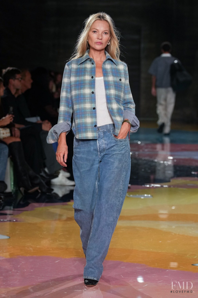 Kate Moss featured in  the Bottega Veneta fashion show for Spring/Summer 2023