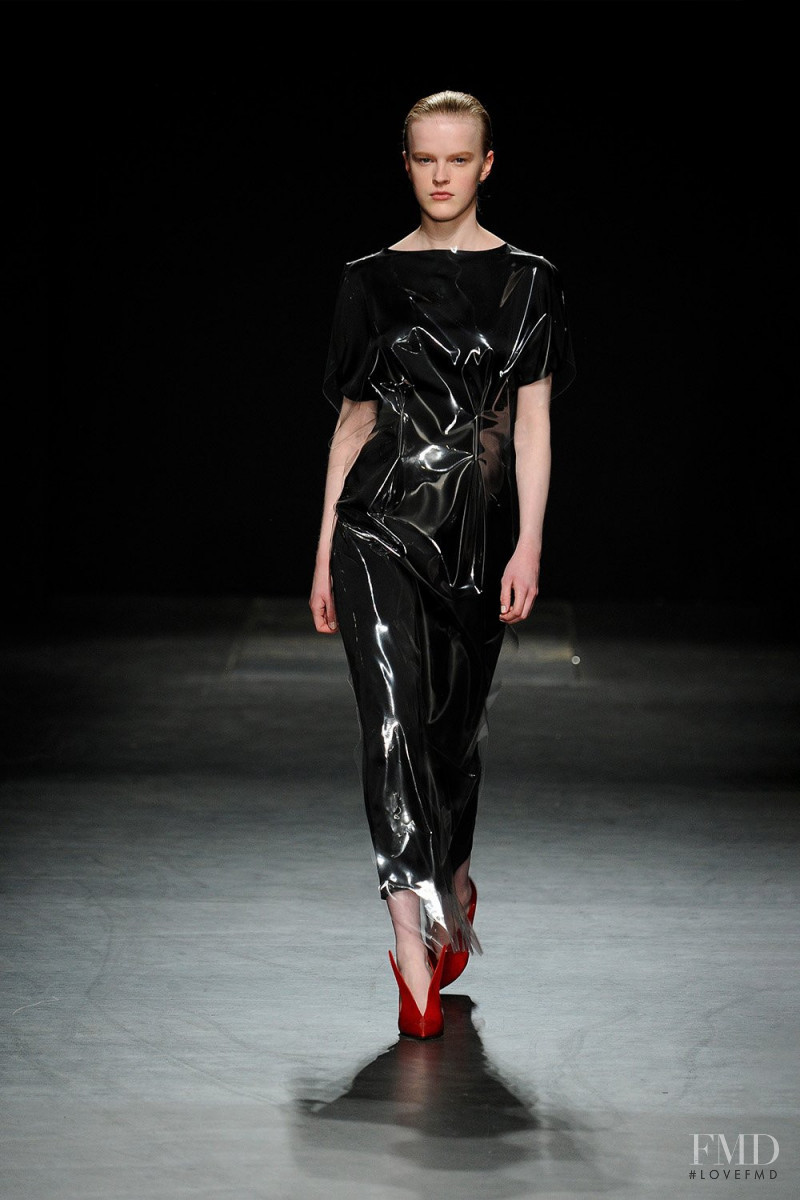 Hannah Motler featured in  the Christopher Kane fashion show for Spring/Summer 2023