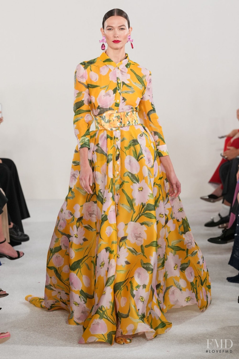 Karlie Kloss featured in  the Carolina Herrera fashion show for Spring/Summer 2023