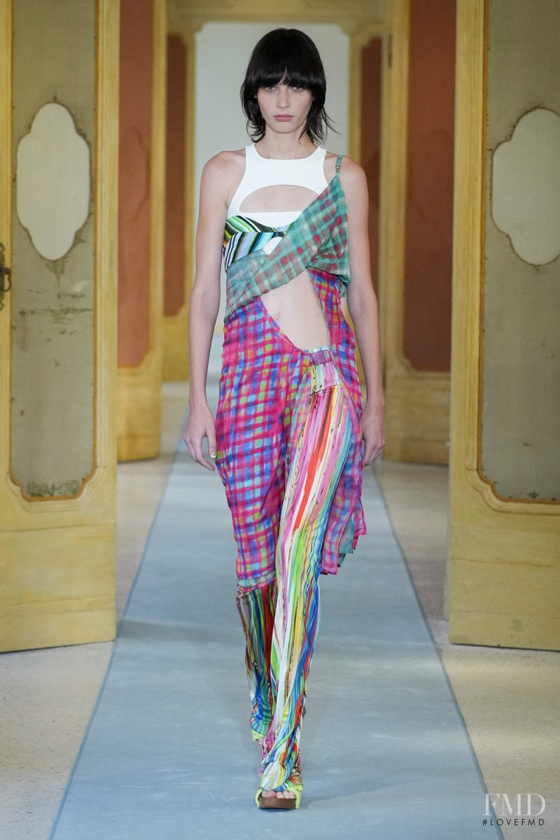 Eleonore Ghiuritan featured in  the DSquared2 fashion show for Spring/Summer 2023