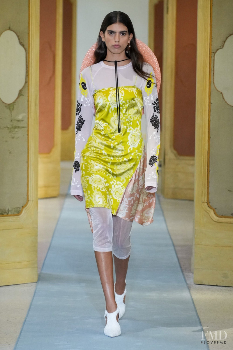 Sun Mizrahi featured in  the DSquared2 fashion show for Spring/Summer 2023