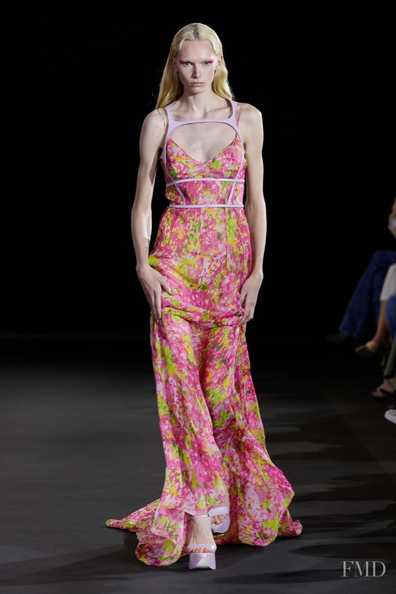 Alex Consani featured in  the Del Core fashion show for Spring/Summer 2023