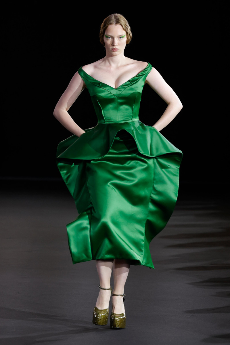 Anneta Popova featured in  the Del Core fashion show for Spring/Summer 2023