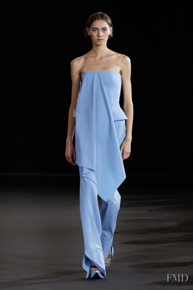 Greta Bultmann featured in  the Del Core fashion show for Spring/Summer 2023