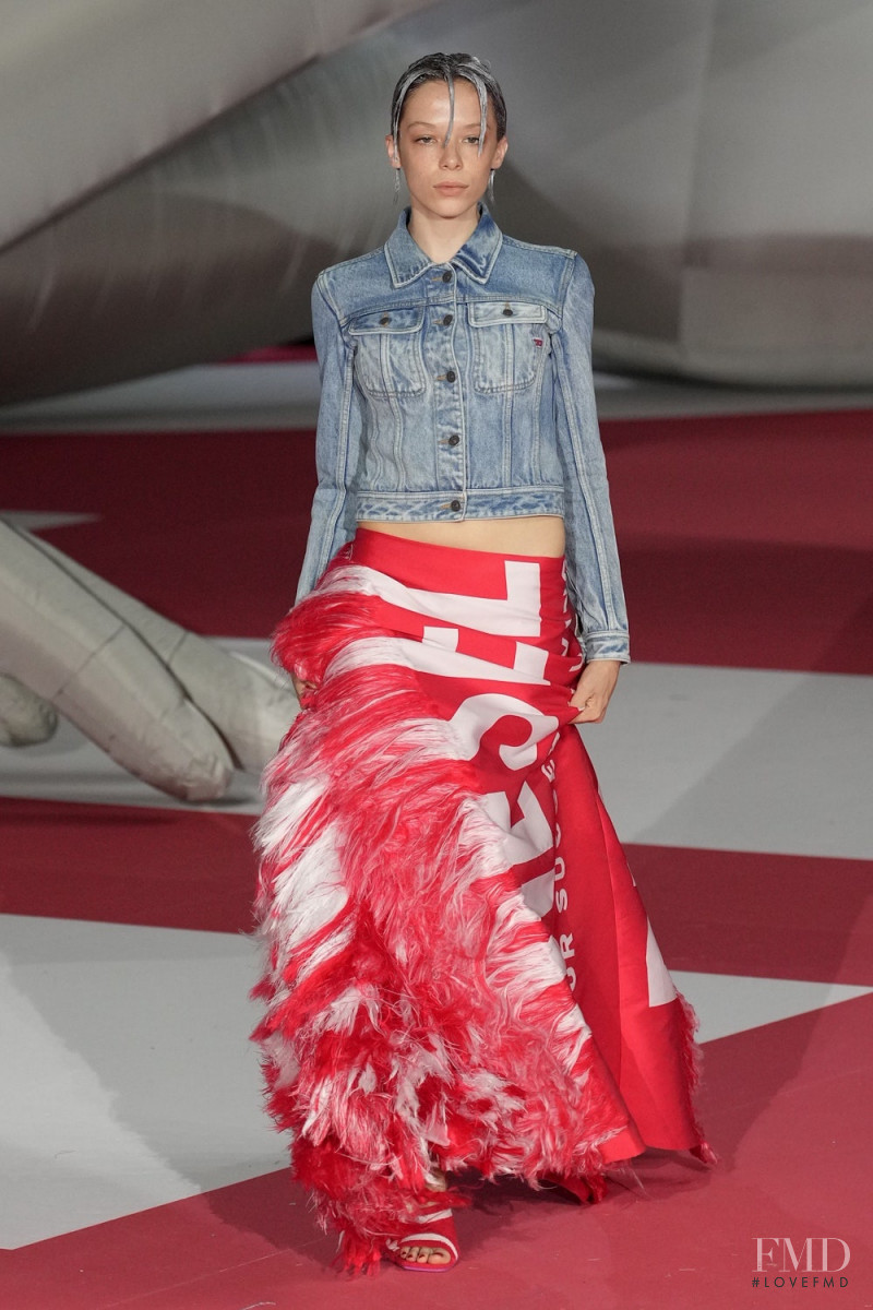 Ella Snyder featured in  the Diesel fashion show for Spring/Summer 2023