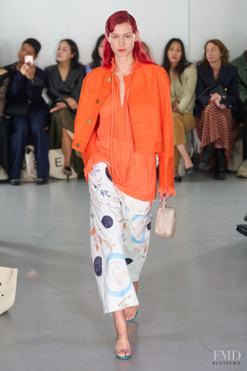 Ash Fjeldhagen featured in  the Eudon Choi fashion show for Spring/Summer 2023