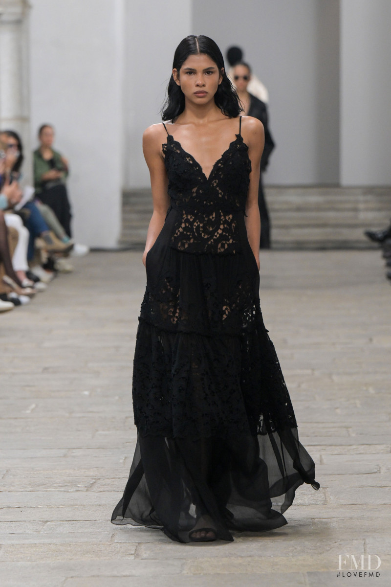 Ermanno Scervino fashion show for Spring/Summer 2023