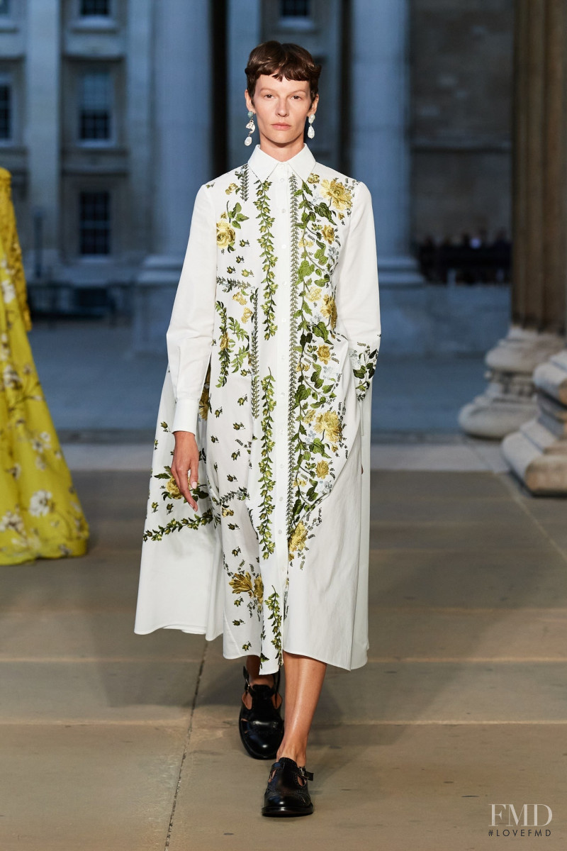 Sara Blomqvist featured in  the Erdem fashion show for Spring/Summer 2023