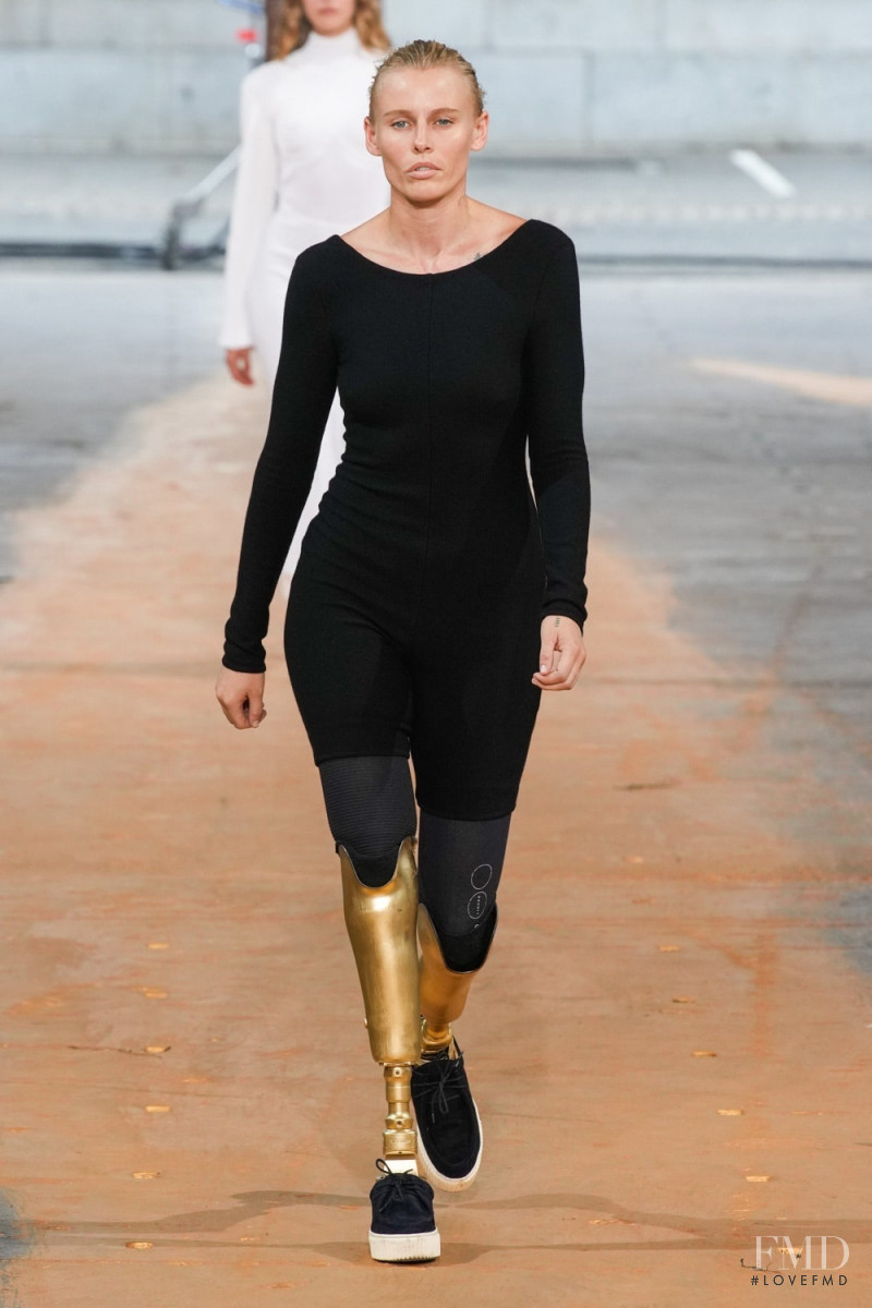 Lauren Wasser featured in  the Gabriela Hearst fashion show for Spring/Summer 2023