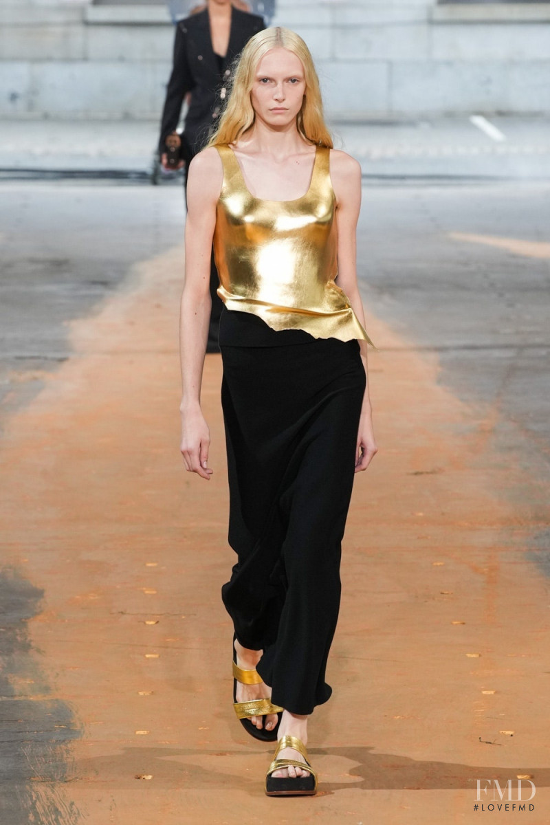 Alex Consani featured in  the Gabriela Hearst fashion show for Spring/Summer 2023