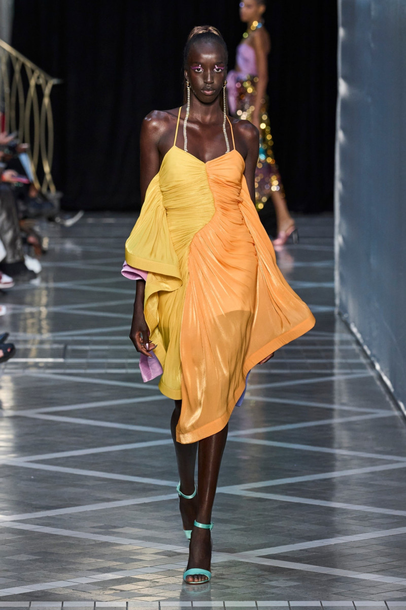 Nyaueth Riam featured in  the Halpern fashion show for Spring/Summer 2023