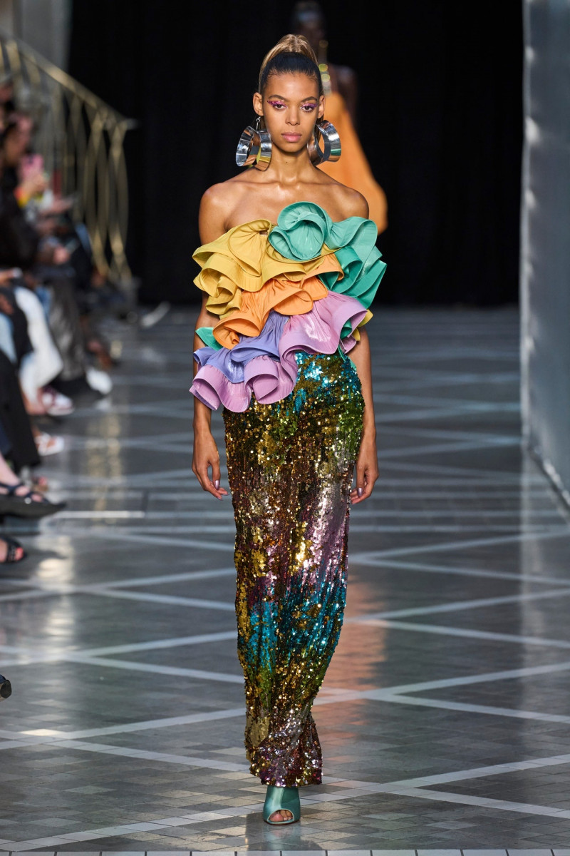 Alyssa Traore featured in  the Halpern fashion show for Spring/Summer 2023