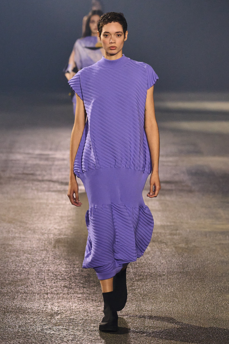 Issey Miyake fashion show for Spring/Summer 2023