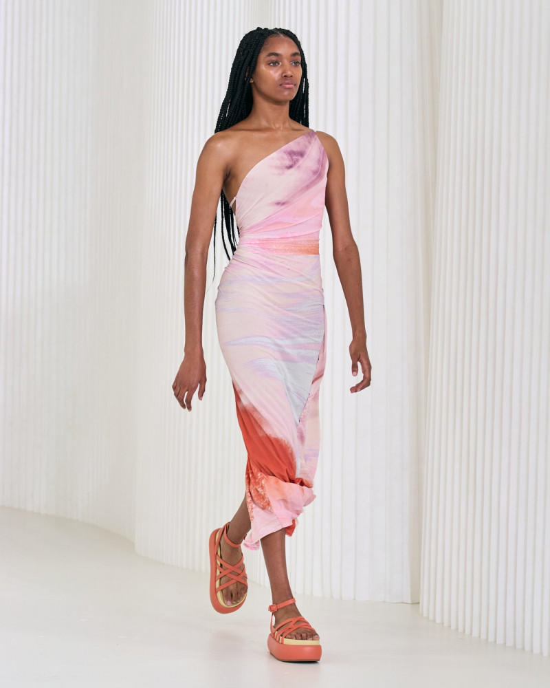 Majesty Amare featured in  the Jonathan Simkhai fashion show for Spring/Summer 2023